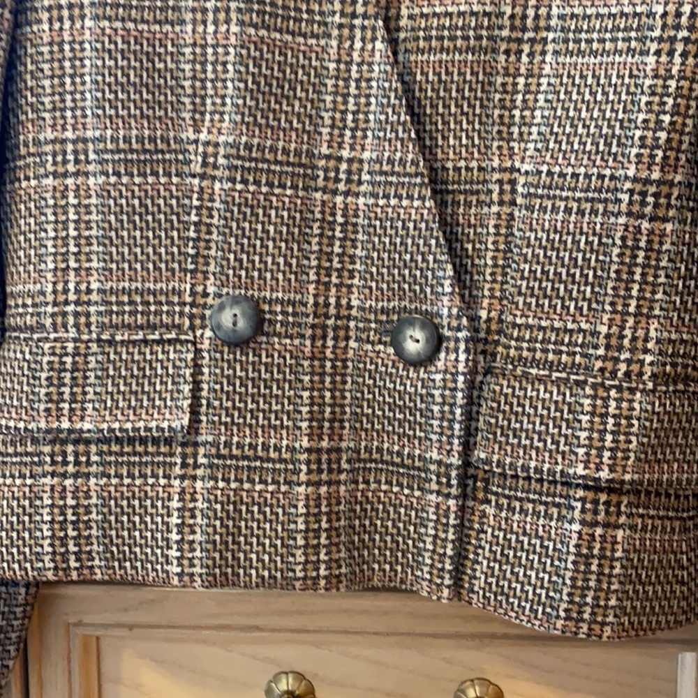 Evan Picone Brown Plaid Blazer - Picture 2 of 10